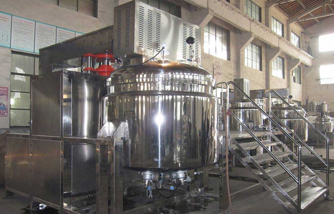Cosmetic Cream Lotion Ointment Mixing Tanks And Manufacturing Plant , Cream Vacuum Mixer